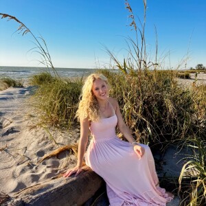 Natalie J - Florida Gulf Coast Babysitter