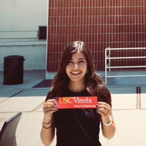 Marisol R – USC Student Seeking Babysitting Jobs