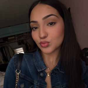 Mia V - UCSB Babysitter