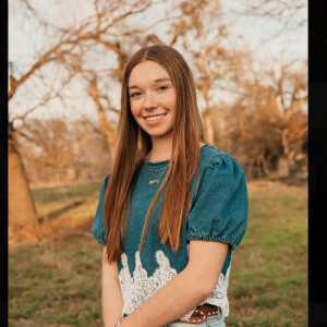 Kinsey M - Cisco College Babysitter