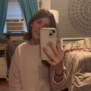 Katie V - EMU Babysitter