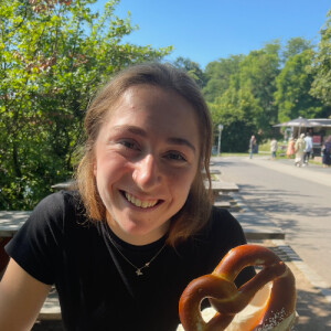 Kayla F - MWU Babysitter