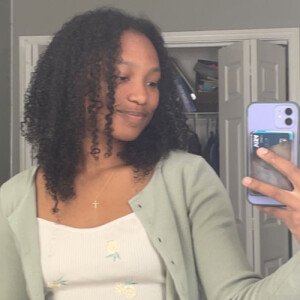 Aniyah T – Penn State Student Seeking Babysitting Jobs