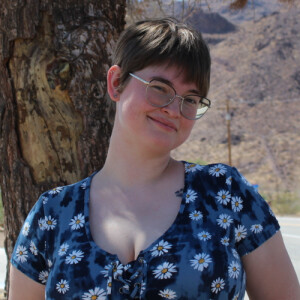 Chloie P - NAU Babysitter