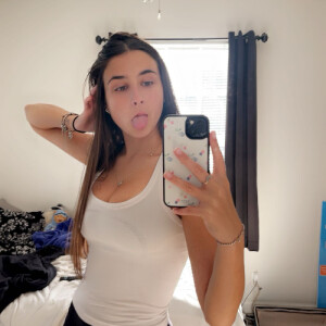 Brittney B - Florida Gulf Coast Babysitter