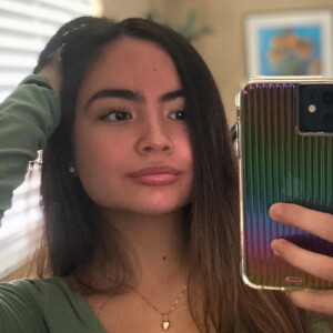 Angie P – Florida Gulf Coast Student Seeking Babysitting Jobs