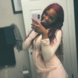 Destiny M - Western Illinois Babysitter