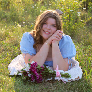 Bailey S - Findlay Babysitter