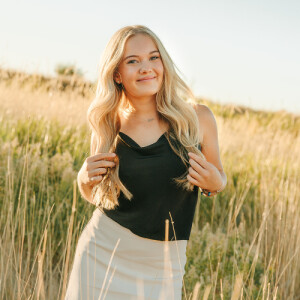 Savannah F - UT Babysitter