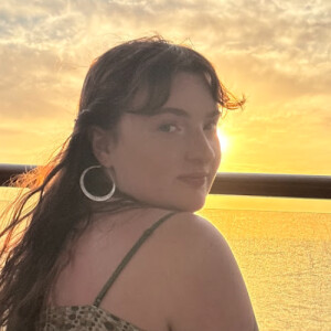 Giana W - Oregon State Babysitter