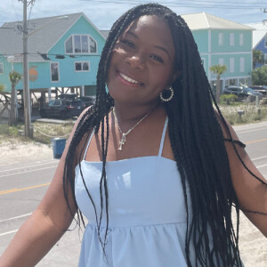 Janiyah H - Baton Rouge Community College  Babysitter