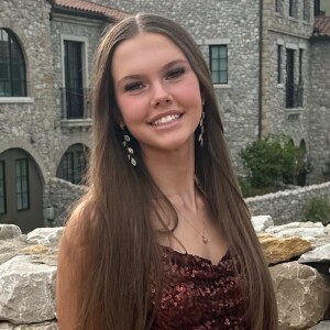 Petra B – Tarrant County College Student Seeking Babysitting Jobs