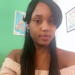 Kenarie W - NIU Babysitter