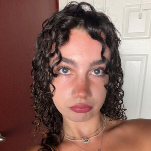 Julia K - Oregon State Babysitter