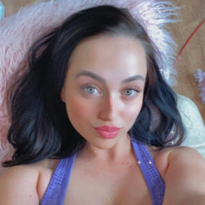 Michelle H - Radford Babysitter