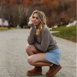 Kendall S - Geneva Babysitter