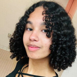 Lauryn C - HCC Babysitter