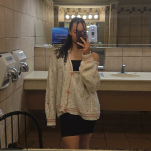 Isabel S - EIU Babysitter