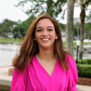 Elisa J – BYU Student Seeking Babysitting Jobs