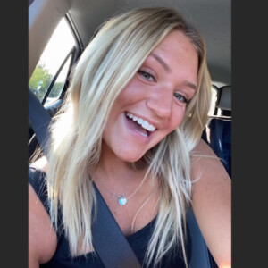 Hannah M – ASU Student Seeking Babysitting Jobs