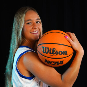 Emily B - Maryville Babysitter