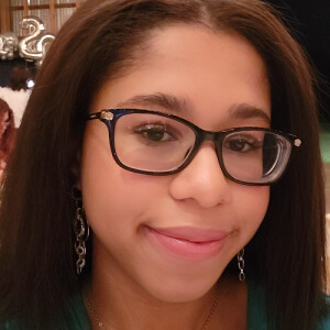 Natalie J - Auburn Babysitter