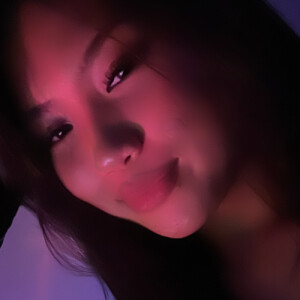 Queen S - South Alabama Babysitter