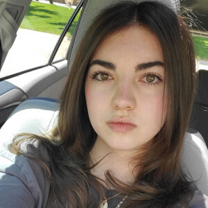 Violet L - CU Boulder Babysitter