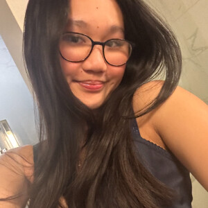 Linh N - Chapman Babysitter