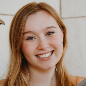 Maureen M - DePaul Babysitter