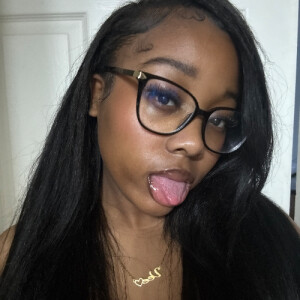 Verialene D - UAlbany Babysitter