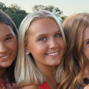 Lauren O - Ole Miss Babysitter