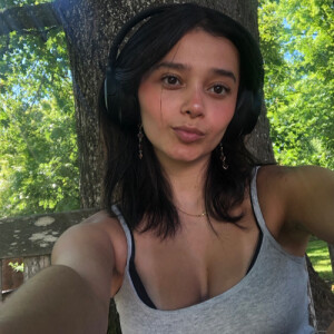 Bella Y - University of Oregon Babysitter