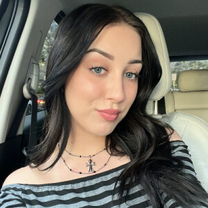 Kyla M - UCI Babysitter