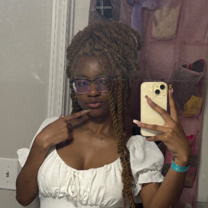 Jewel S - TAMUG Babysitter