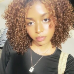 Nelli C - Harcum College  Babysitter