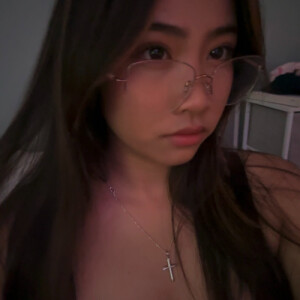 Juliana R - UH Babysitter