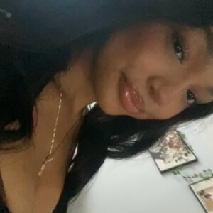 Karina E - UIC Babysitter