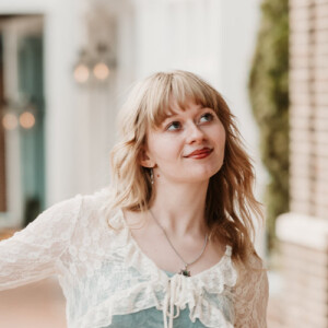 Ella K - Mercer Babysitter