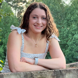Olivia D – Auburn Student Seeking Babysitting Jobs