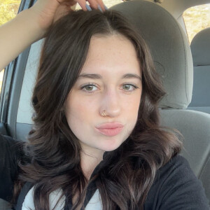 Anglee B - Flagler Babysitter