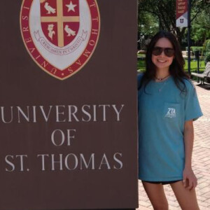 Nora A – UTMB Student Seeking Babysitting Jobs