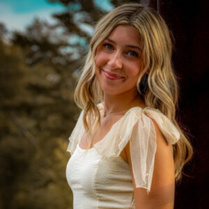 Janae M - St. Scholastica Babysitter