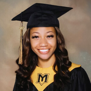 Jasmine H - Queens Babysitter