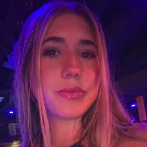 Briana R - FAU Babysitter