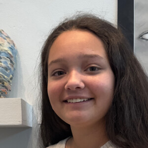 Isabella R - UNM Babysitter