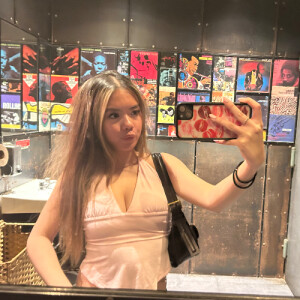 Caitlyn L - NYU Babysitter