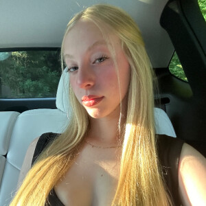 Olivia K - Molloy Babysitter