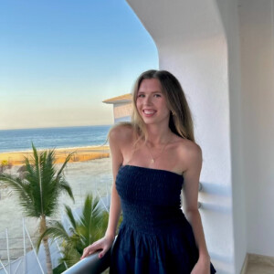 Elsa G - Vanguard Babysitter