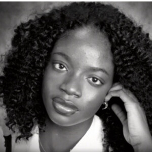 Teniola S - IU Babysitter